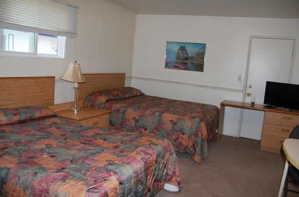 Bluebird Motel Innisfail Экстерьер фото